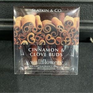 Bath & Body Works Slatkin & Co Wallflowers Cinnamon & Clove Buds Refill Set of 2